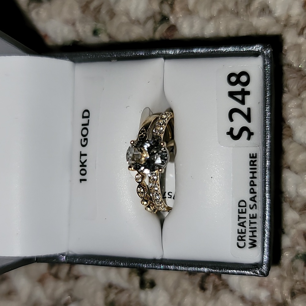 NWT  10K Gold Lab Created White Sapphire Bridal Set Size 7